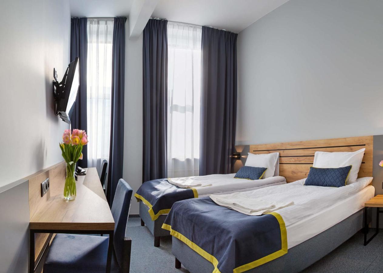 Hotel Mokotow วอร์ซอ ภายนอก รูปภาพ